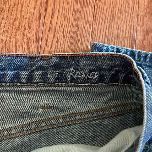 Eddie Bauer Men’s Denim Medium Wash Relaxed Fit Jeans Size 36 x 32 - Picture 3 of 6